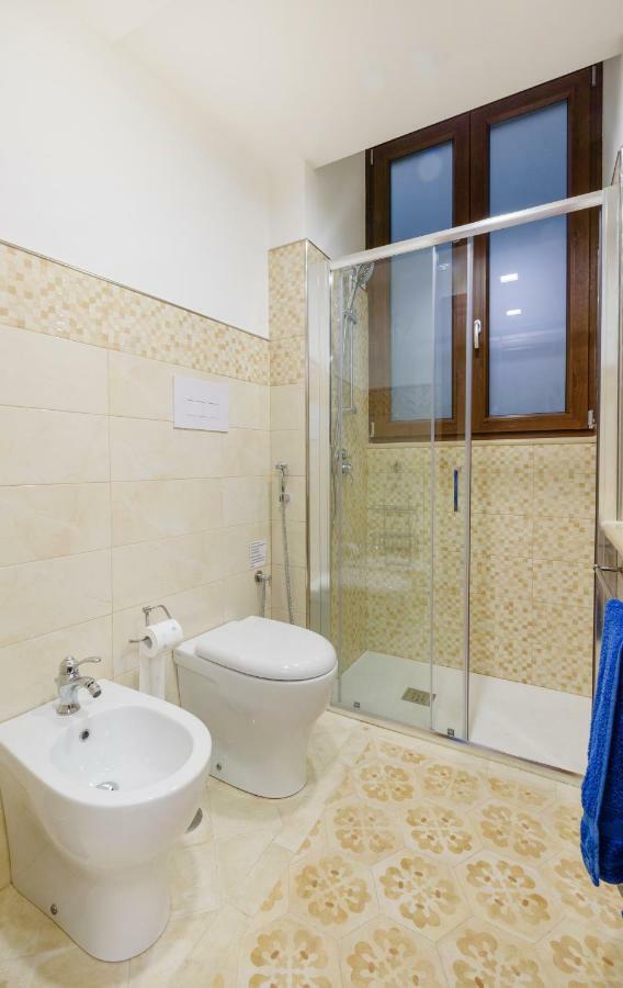 B&B Lady Cristina Meta Luaran gambar